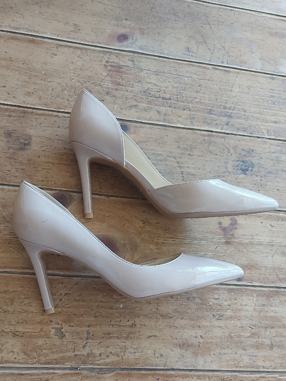 Nine West Women's Nude Patent Pointed-Toe Flats